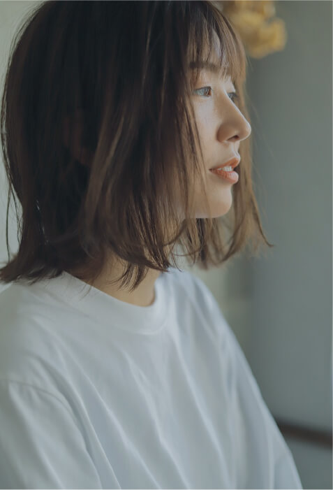 ふわっと軽やかなエアリーミディアム